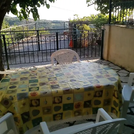Casa de Férias Exantheia House *