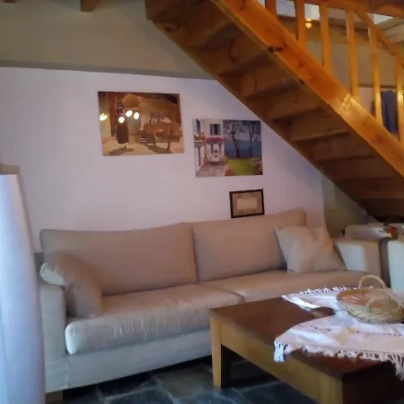 Casa de Férias Exantheia House *
