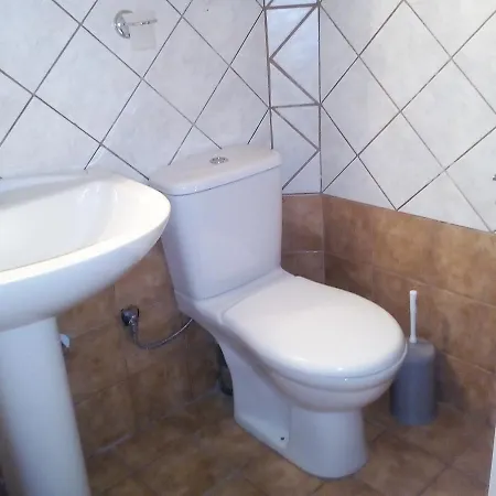 Exantheia House * Exanthia